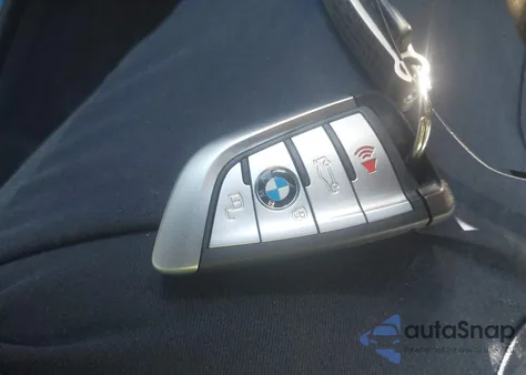 2023 BMW X5 xDrive40I z USA, uszkodzony, nr VIN 5UXCR6C00P9P46275